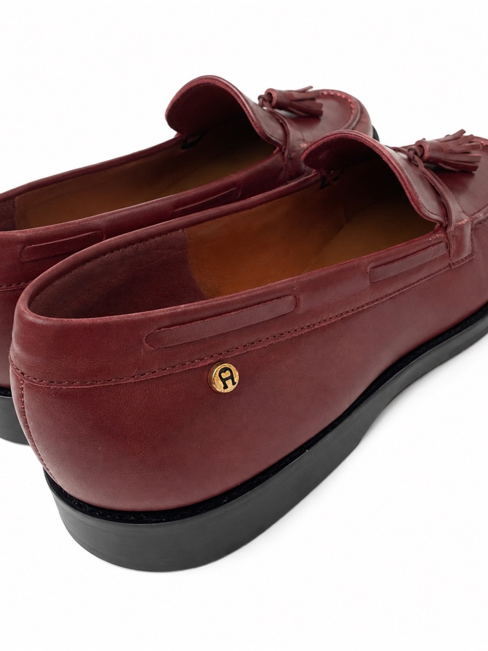 Etienne Aigner Womenâs 9M Burgundy Leather Tassel Loafers - Picture 4 of 8